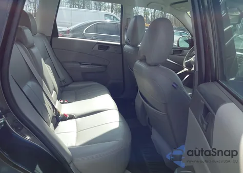 2011 Subaru Forester 2.5X из США, поврежденный, VIN JF2SHBBC2BH754382